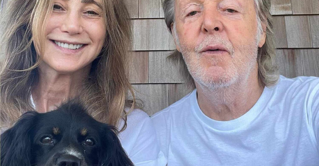Pictures: Paul McCartney et sa compagne dévoilent le nouveau membre de leur famille. Vous ne devinerez jamais qui c’est !