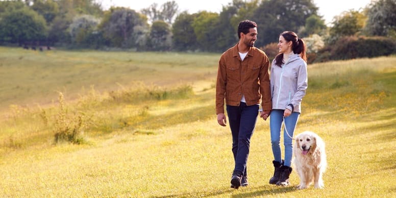 Chien en danger lors d’une balade en couple : le dénouement surprenant